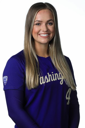 UW Softball's Brooke Nelson