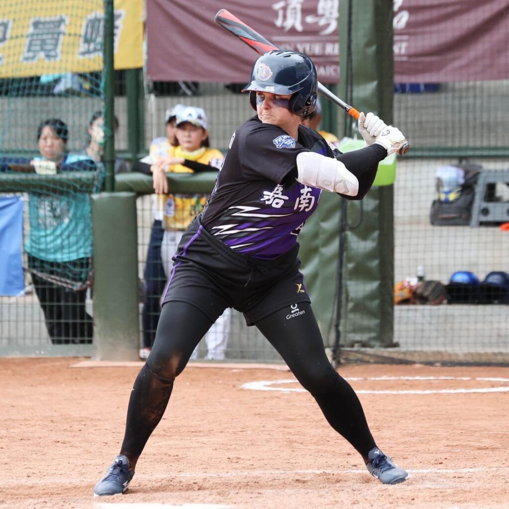 Softball Instructor Lisa Maulden